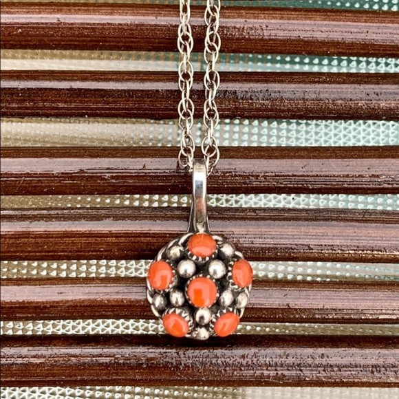 Jewelry - Vintage Native Coral + Sterling Necklace